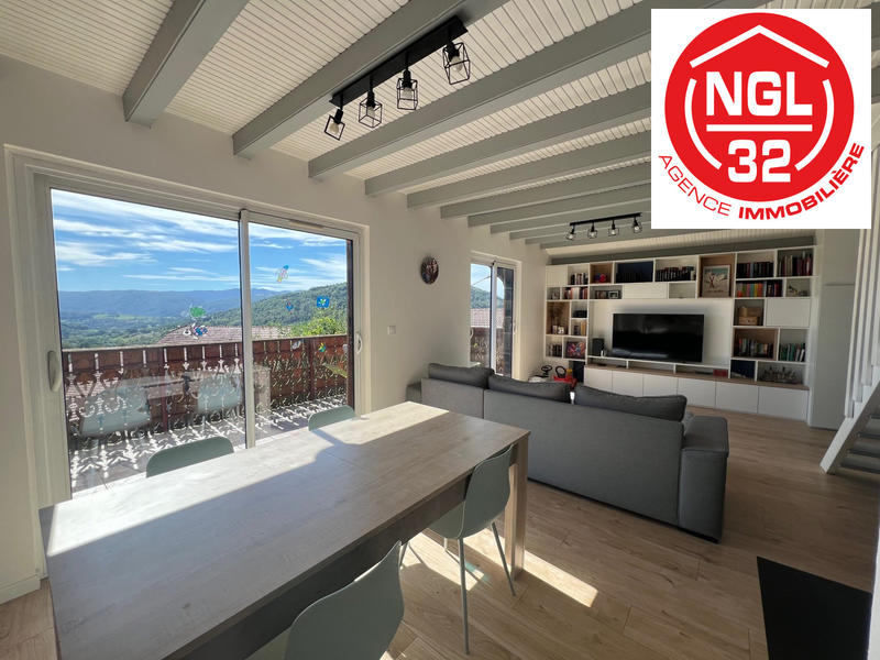 Châlet - 101 m² - 6 pièces