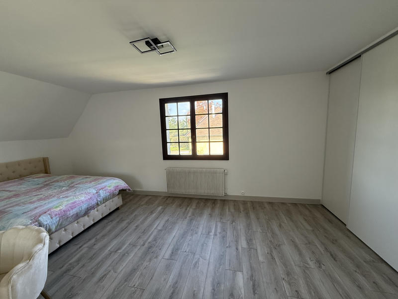 Maison - 185 m² - 5 pièces