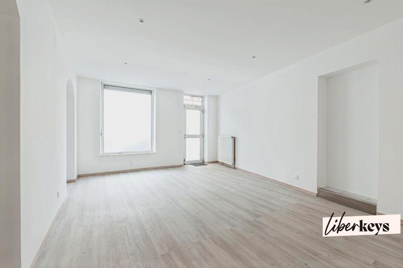 Divers - 74 m² - 4 pièces