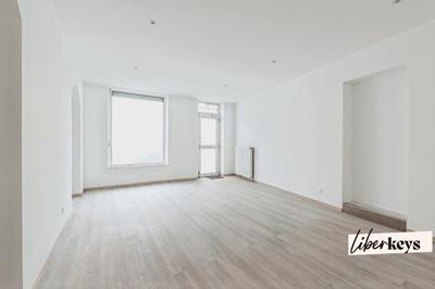 Divers - 74 m² - 4 pièces