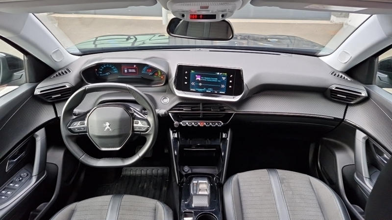 Peugeot 2008 Electrique 136 Ch Allure