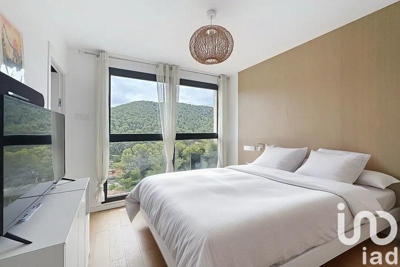 Maison - 142 m² - 6 pièces