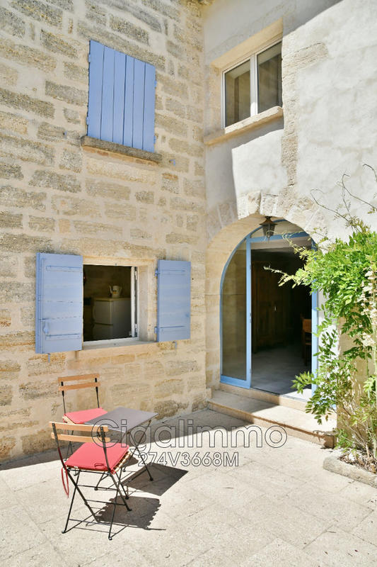 Maison en pierre - 80 m² - 4 pièces