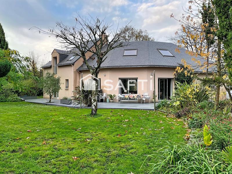 Maison - 152 m² - 6 pièces