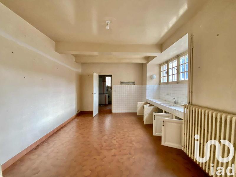 Maison - 300 m² - 10 pièces