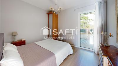 Villa - 200 m² - 5 pièces