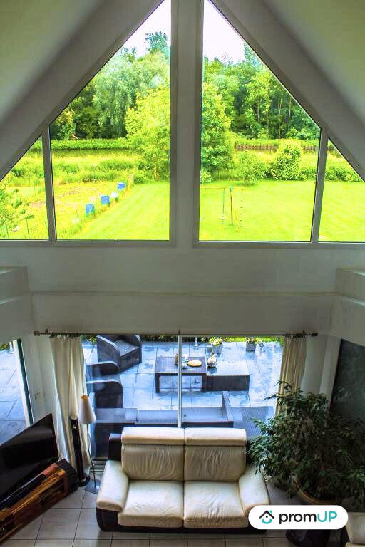 Maison - 212 m² - 7 pièces