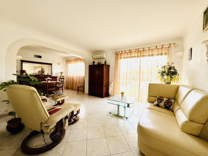 Appartement - 71 m² - 2 pièces