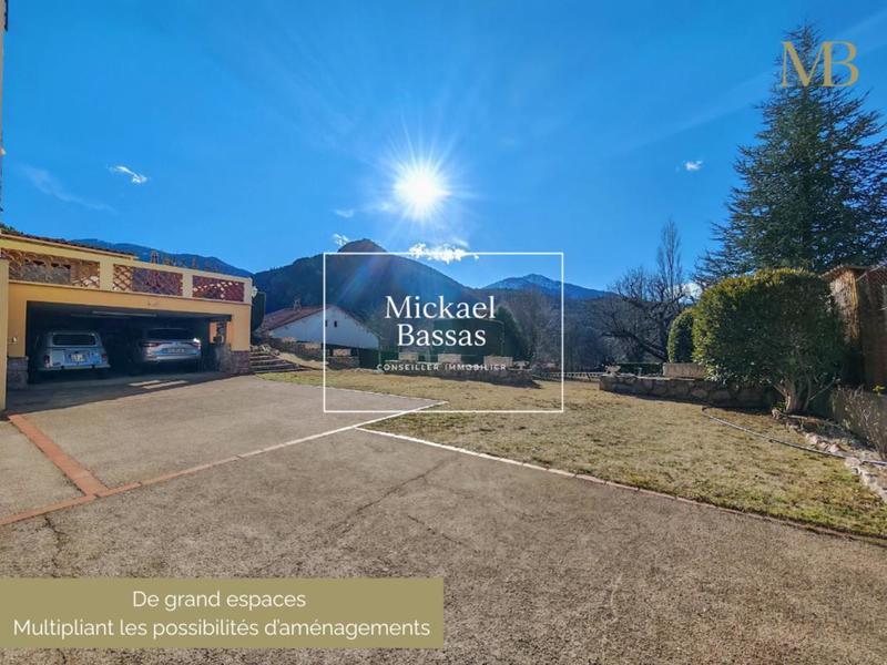 Maison traditionnelle - 131 m² - 7 pièces