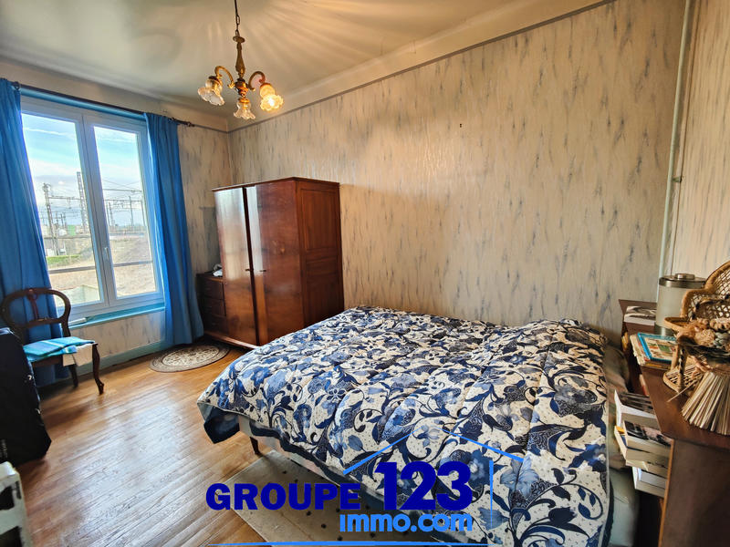 Maison - 104 m² - 4 pièces