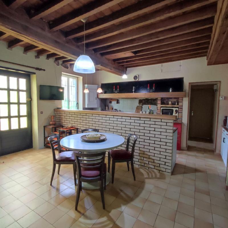 Maison - 175 m² - 8 pièces