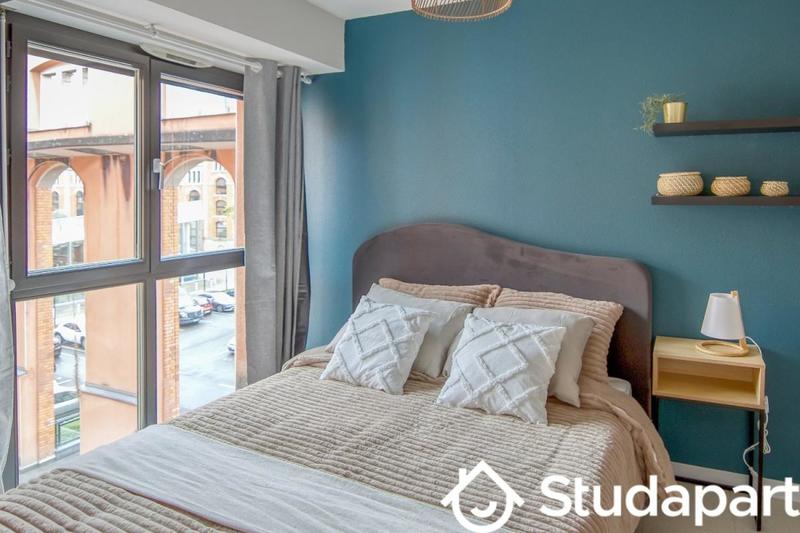 Chambre - 11 m² - 1 pièce