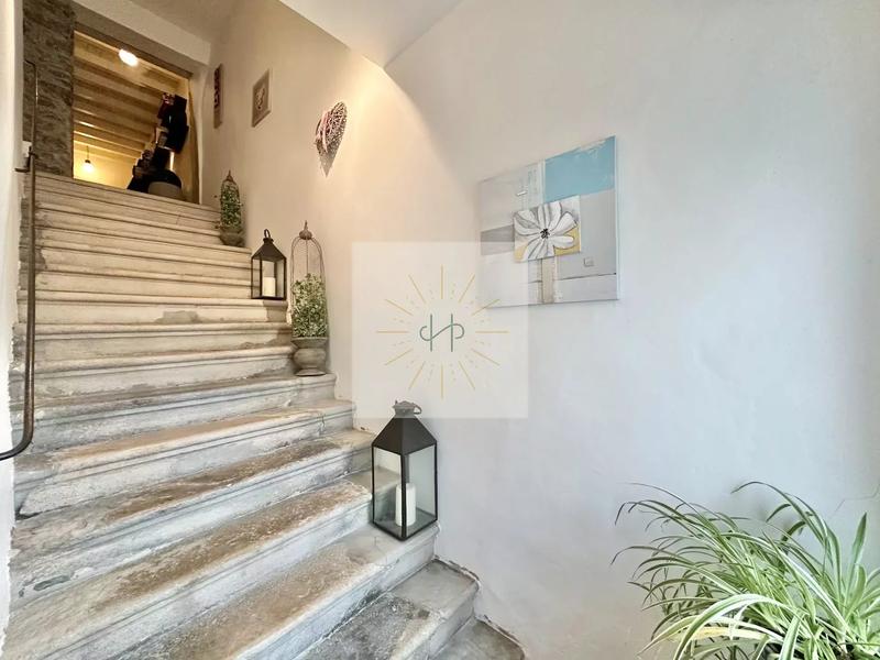 Bastide - 439 m² - 12 pièces