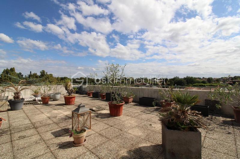 Appartement - 97 m² - 3 pièces