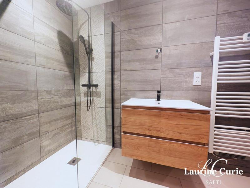 Appartement - 58 m² - 3 pièces