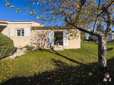 Villa - 162 m² - 6 pièces