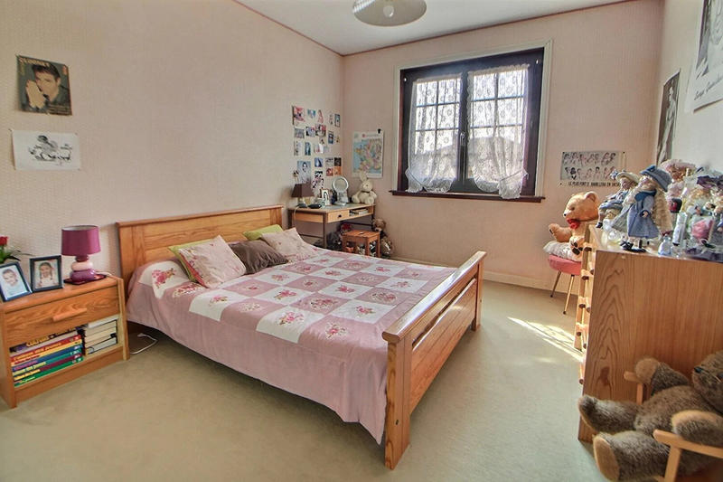 Maison - 105 m² - 5 pièces