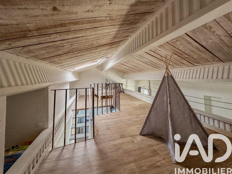 Appartement - 80 m² - 3 pièces