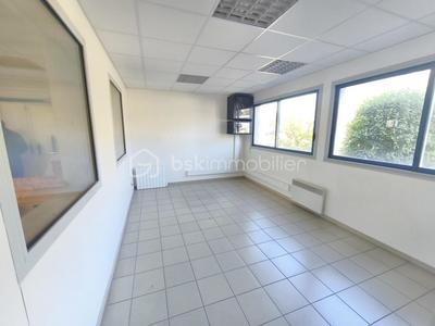 Local commercial - 490 m² - 7 pièces