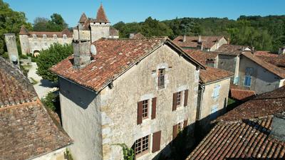 Maison - 139 m² - 4 pièces