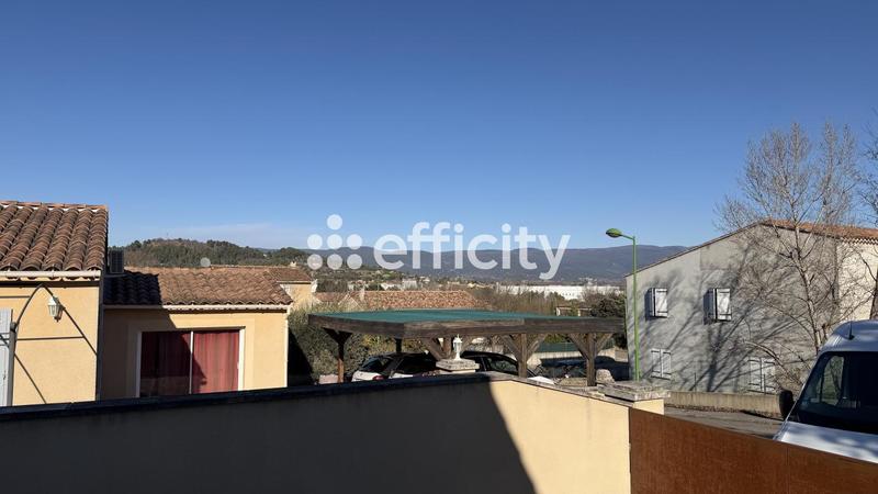 Maison - 113 m² - 5 pièces