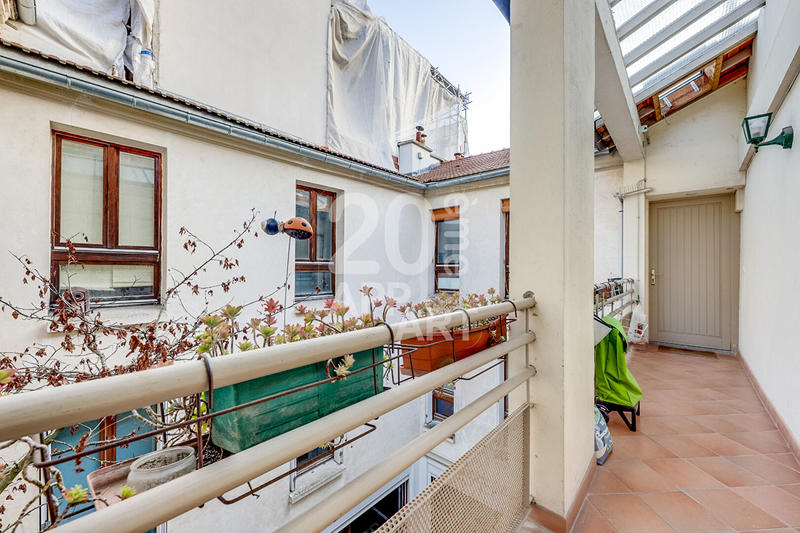 Appartement - 90 m² - 3 pièces