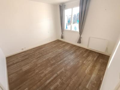 Appartement - 86 m² - 4 pièces