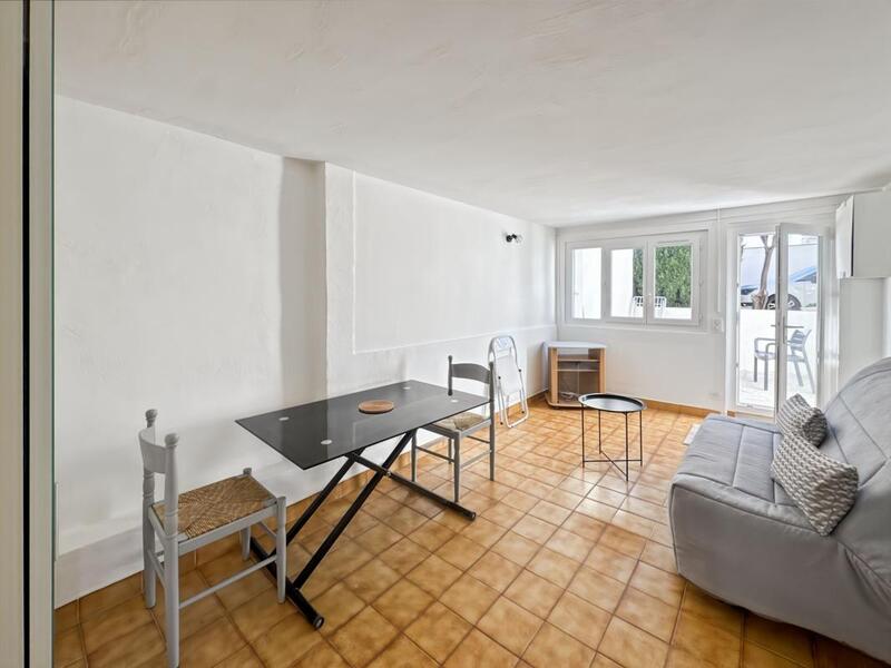 Studio - 30 m² - 1 pièce