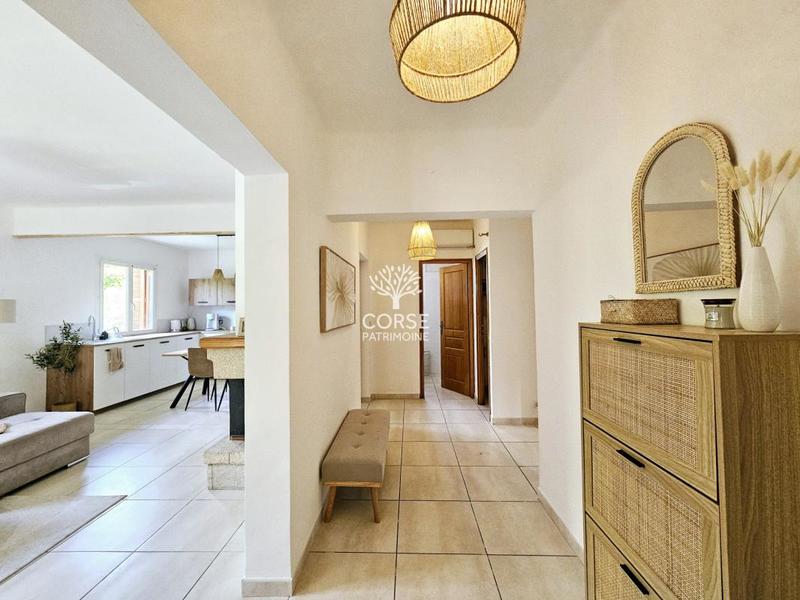 Maison - 80 m² - 3 pièces