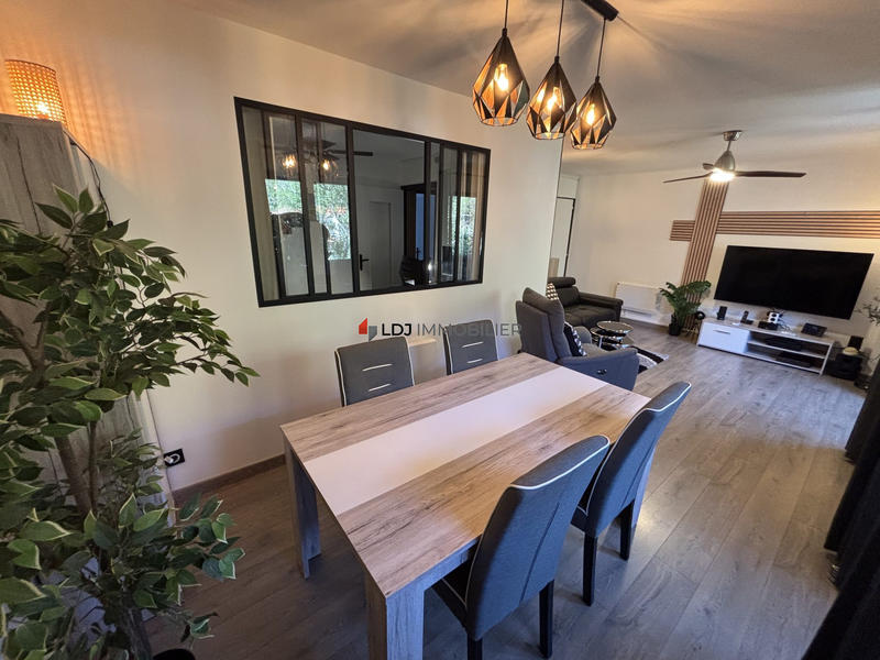 Appartement - 67 m² - 3 pièces