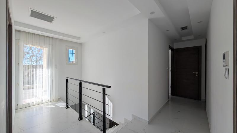 Maison - 157 m² - 6 pièces