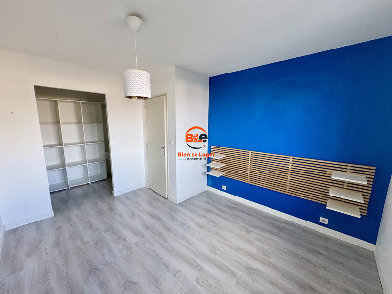 Appartement - 82 m² - 3 pièces