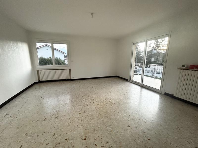 Maison - 102 m² - 4 pièces