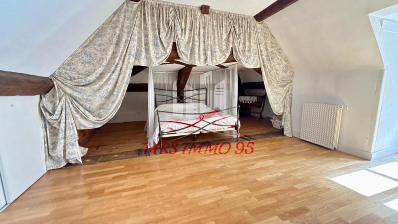 Demeure - 220 m² - 8 pièces