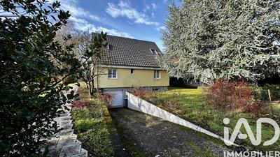 Maison - 105 m² - 6 pièces