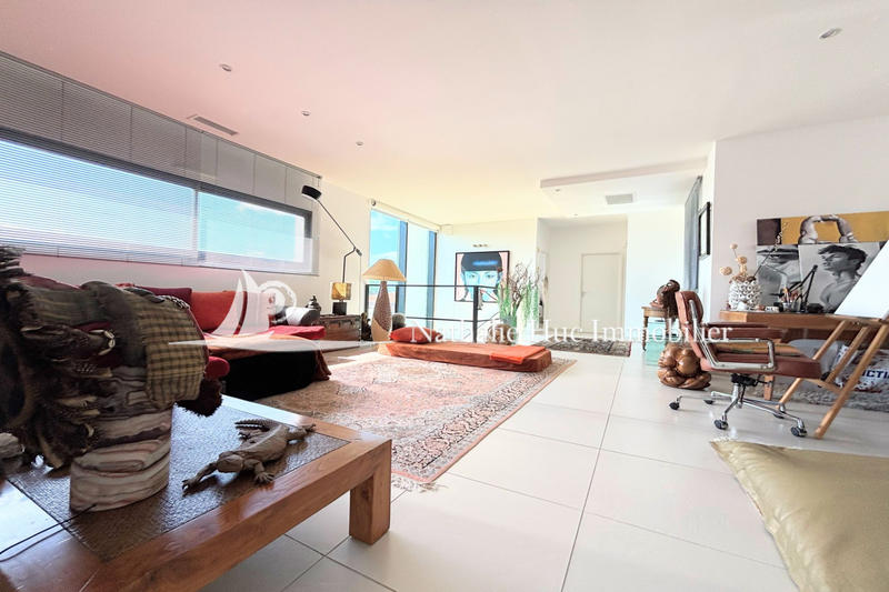 Villa - 180 m² - 4 pièces