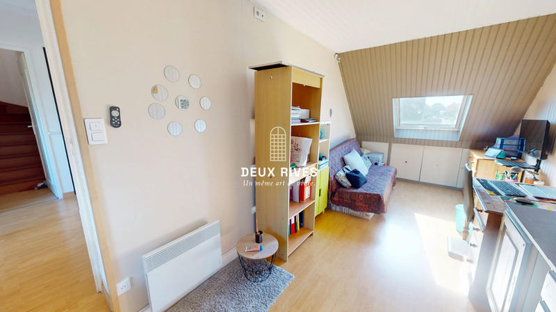 Maison traditionnelle - 198 m² - 6 pièces