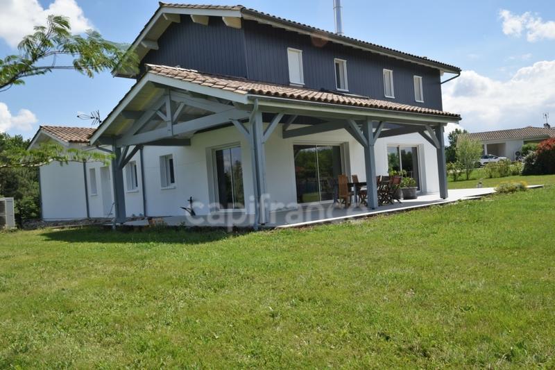 Villa - 195 m² - 6 pièces