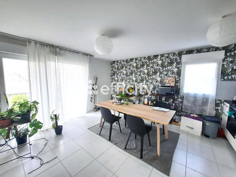 Appartement - 67 m² - 3 pièces