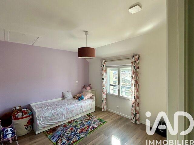 Maison - 112 m² - 7 pièces