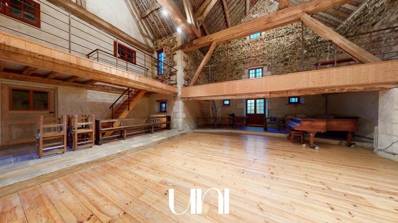 Maison - 507 m² - 13 pièces