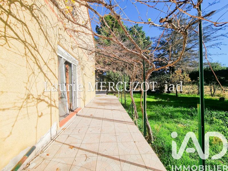 Maison - 218 m² - 8 pièces