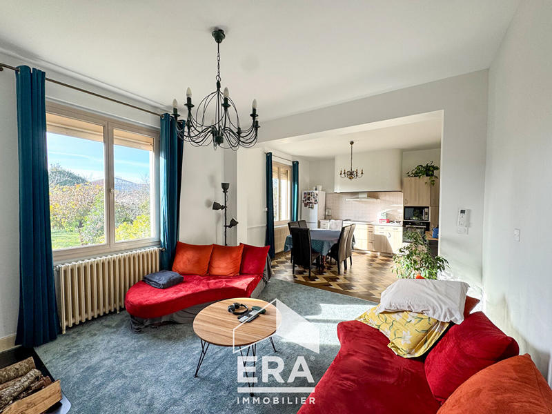 Maison - 177 m² - 7 pièces