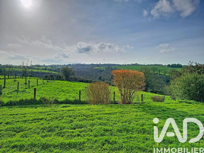 Maison - 160 m² - 7 pièces