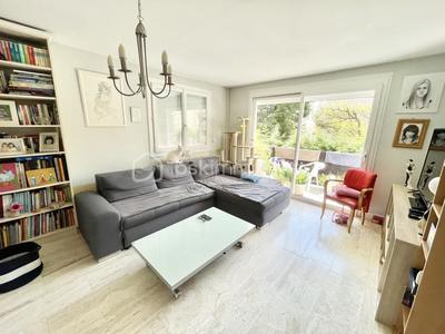 Immeuble - 167 m² - 7 pièces