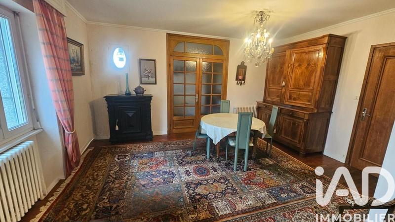 Maison de ville - 180 m² - 7 pièces