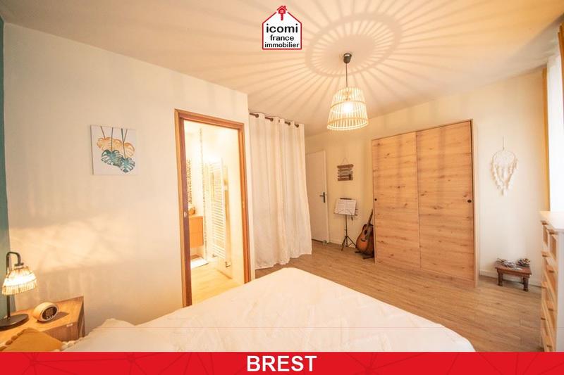 Duplex - 110 m² - 5 pièces