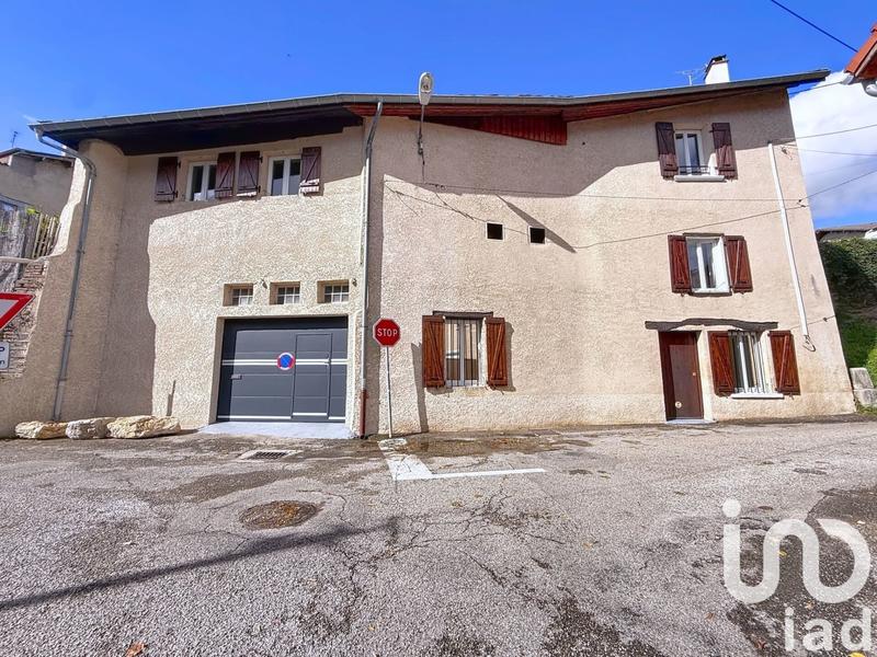 Maison de ville - 239 m² - 7 pièces