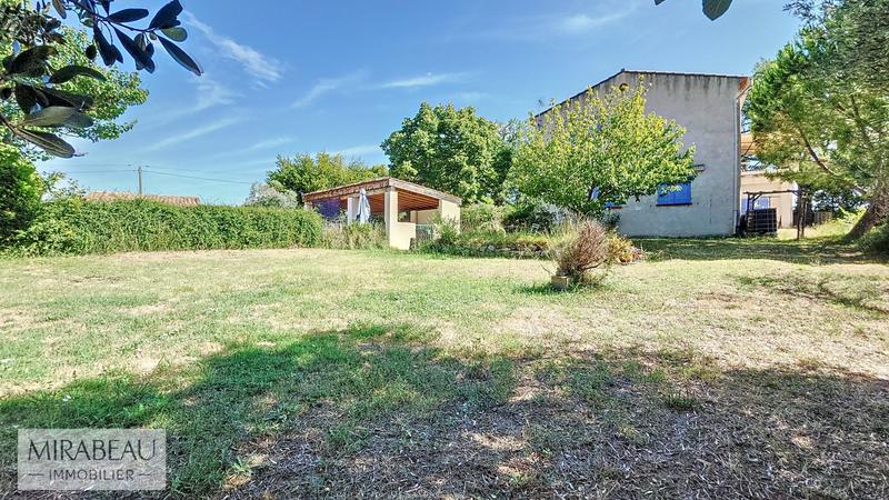 Villa - 180 m² - 8 pièces