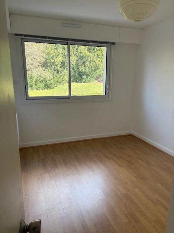 Appartement - 101 m² - 5 pièces